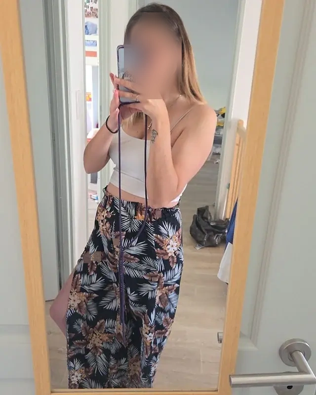 Emma - Image 3