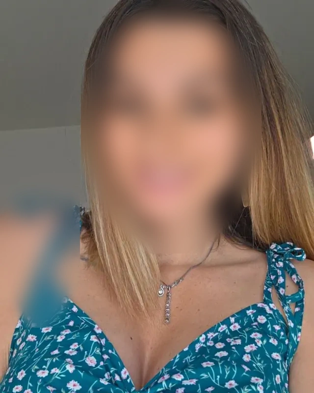 Emma - Image 4