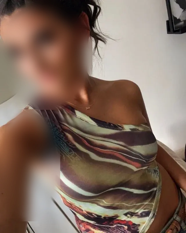 Karine - Image 1